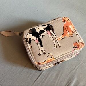 Like New Vera Bradley Best in Show RETIRED PRINT Travel Pill Organizer